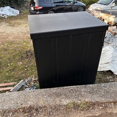 イナバ物置の画像