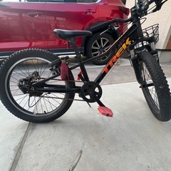 自転車　キッズ　トレック　マウンテンバイク　プレキャリバー20の画像