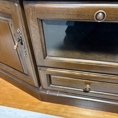 【3月末まで】カリモク　棚の画像