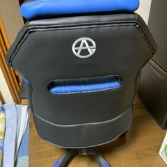 ゲーミングチェアー美品の画像