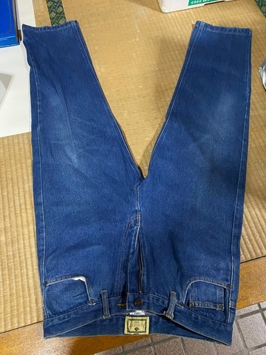 【昭和レトロ】お尻の刺繍がかわいいジーンズ ROBERTO JEANS 33インチ コレクション