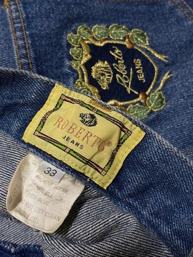 【昭和レトロ】お尻の刺繍がかわいいジーンズ ROBERTO JEANS 33インチ コレクション