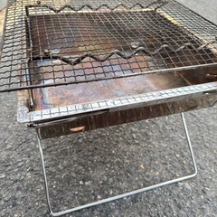 1度使用しました。BBQコンロ焚火も出来てBBQもできる2WAYタイプ　の画像