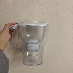 ボウル、水をこすきかい機会の画像