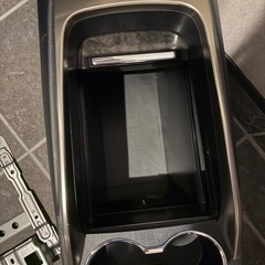 アルファード　センターコンソール　純正の画像