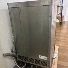 【ジャンク】フクシマガリレイ製の業務用アンダーカウンター製氷機の画像