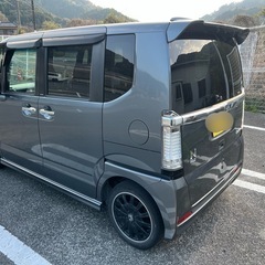 平成26年式　N-BOXカスタム　無限仕様？　片側パワスラ　Bluetooth付きナビ　の画像