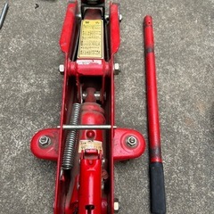 油圧ジャッキ、パンタジャッキ、工具、チェーンの画像