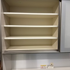 パモウナ　高級感あるキッチンボードの画像