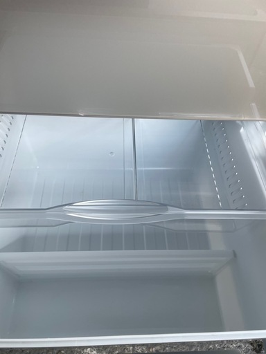 自動製氷付き【美品】2022年式　Panasonic 335ℓ