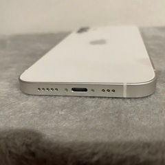 【超美品】iPhone12 ホワイト 128GBの画像