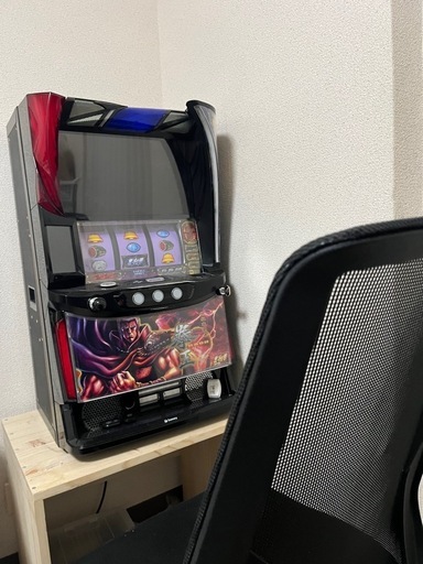 スマスロ北斗　実機　台置き　椅子付き スマスロ北斗 実機 台置き 椅子付きの通販｜godisfabrica.com
