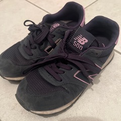 ニューバランス　スニーカー　23.5の画像