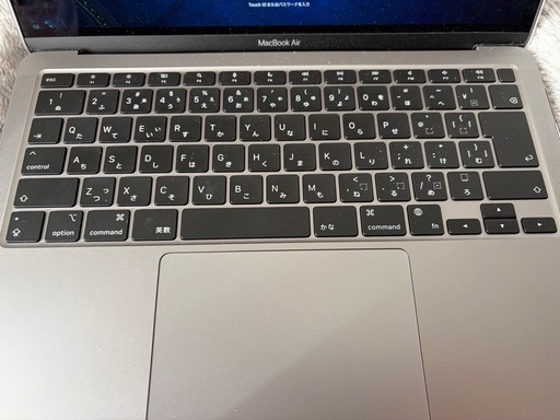 美品　MacBook    M1 2020年