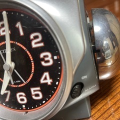 目覚まし時計の画像