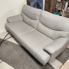 【お取引決定】2掛けソファー  の画像