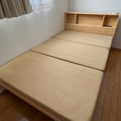 【お取引中】セミダブル三つ折りマットレスの画像