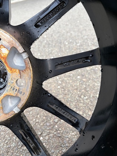 SOGI 205/60R16 スタッドレスタイヤセット
