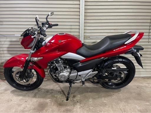 GSR250 スズキ　実働　車体　始動動画有り　社外マフラー　26000キロ