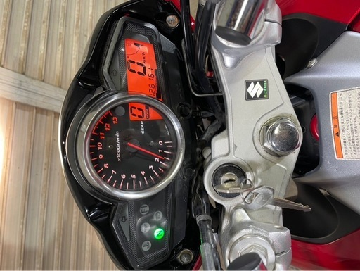 GSR250 スズキ　実働　車体　始動動画有り　社外マフラー　26000キロ