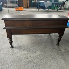 昔の勉強机の画像