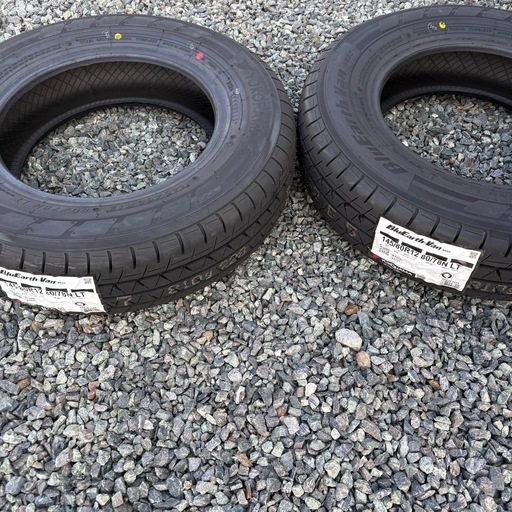 145/80R12 新品 ヨコハマ　ブルーアースVAN RY55 ２本