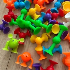 くっつき虫　知育玩具の画像