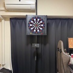 【即遊べるセット】DARTSLIVE-200S ＆ ダーツライブ公認ポールスタンドの画像