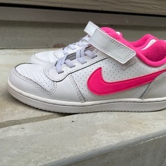 NIKE キッズ　21cmの画像