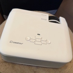 Crosstour（クロスツアー） プロジェクター P770の画像