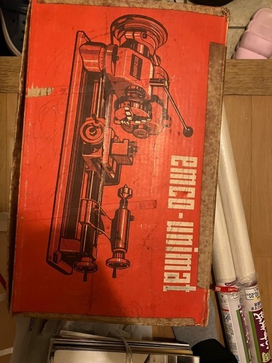 鉄道模型をつくる工具らしいです。