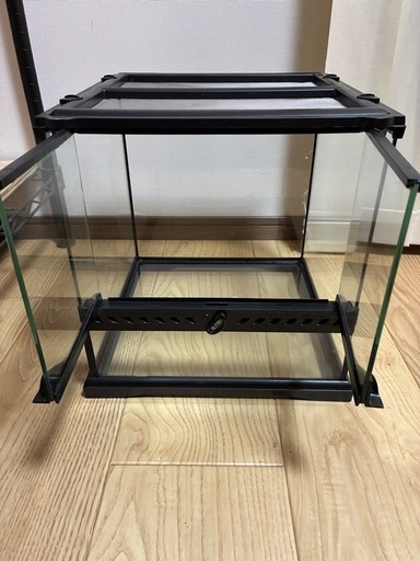（交渉中）グラステラリウム3030 半年使用 価格交渉可 比較的美品