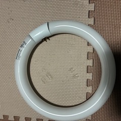 蛍光灯管の画像