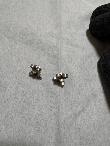 早い方優先致します）ルイヴィトン   シルバーピアス