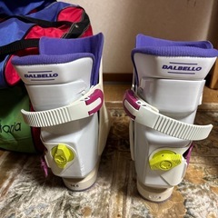 スキー靴　女性用　サイズ24.5の画像
