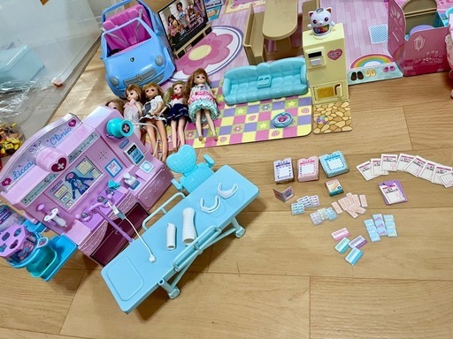 おもちゃ　リカちゃん　人形　
ハウス　お買い物　病院