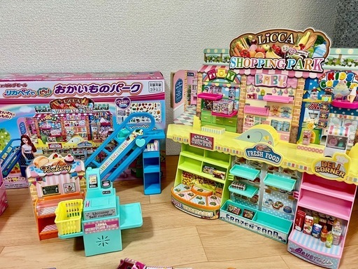 おもちゃ　リカちゃん　人形　
ハウス　お買い物　病院