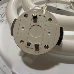 蛍光灯　室内照明の画像