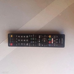 I 101 送料無料 SHARP　52インチ液晶テレビ　展示品の画像