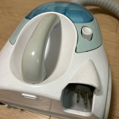 お取引中メッセージ頂いてもお返事できません　
紙パック式掃除機　　SANYO サンヨーの画像
