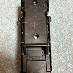 トヨタ　80系ノア、ヴォクシー、エスクァイアパワーウインドウスイッチ　カバーのみの画像