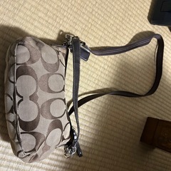 COACH ショルダーバッグ シグネチャー ブラウンの画像
