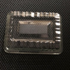 プラ容器一個の画像