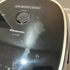 壊れかけの炊飯器の画像