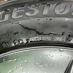 プリウスα純正ハイグロスホイール、スタッドレスタイヤセットの画像