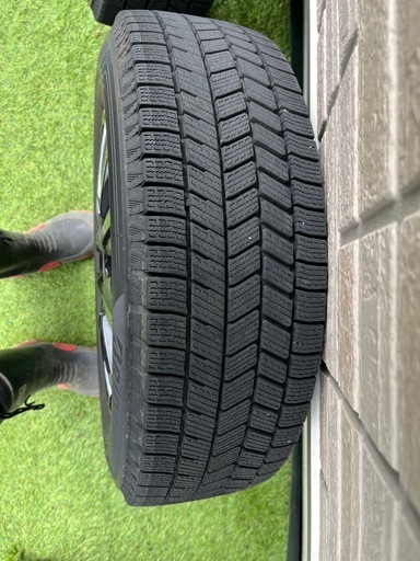 ブリヂストン【BLIZZAK WZ-1】 185/65R15スタッドレス