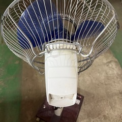 昭和レトロな扇風機　の画像