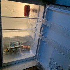 0円 冷蔵庫 100L 無料（2019年製）※引き取り限定の画像