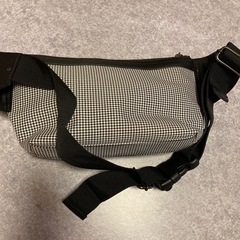 ボディバッグの画像