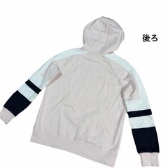 アンダーアーマー　トレーナーパーカー　薄ピンク　Mの画像